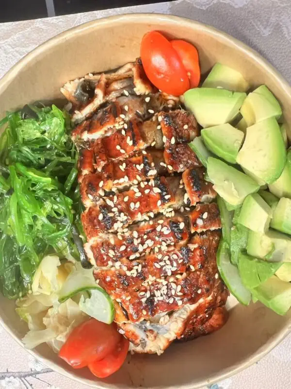 134 Unadon (Aalbowl)