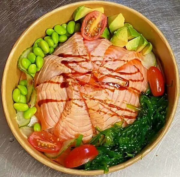 131 Grilled salmon rice bowl