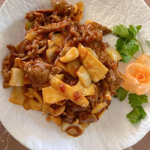 042 Thai Kung Pao Rindfleisch🌶