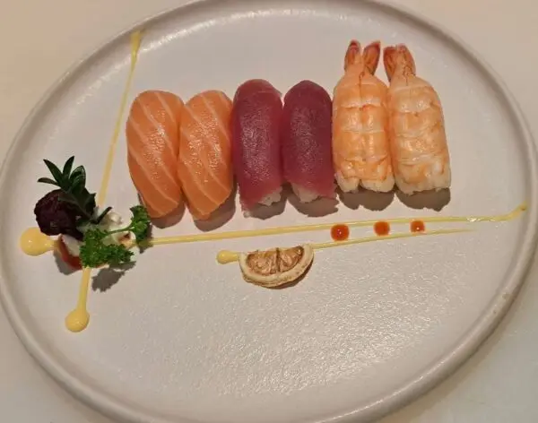 手握拼盘 118 Nigiri (1 Stk)