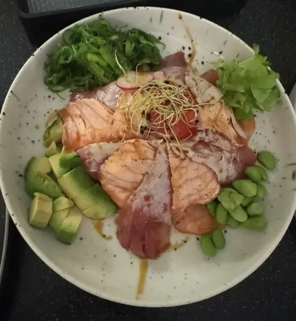 杂鱼碗 133 Chirashi - Gemischte Fischbowl