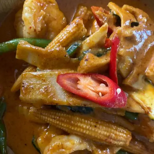 053 Rotes Thai-Curry mit Crevetten🌶