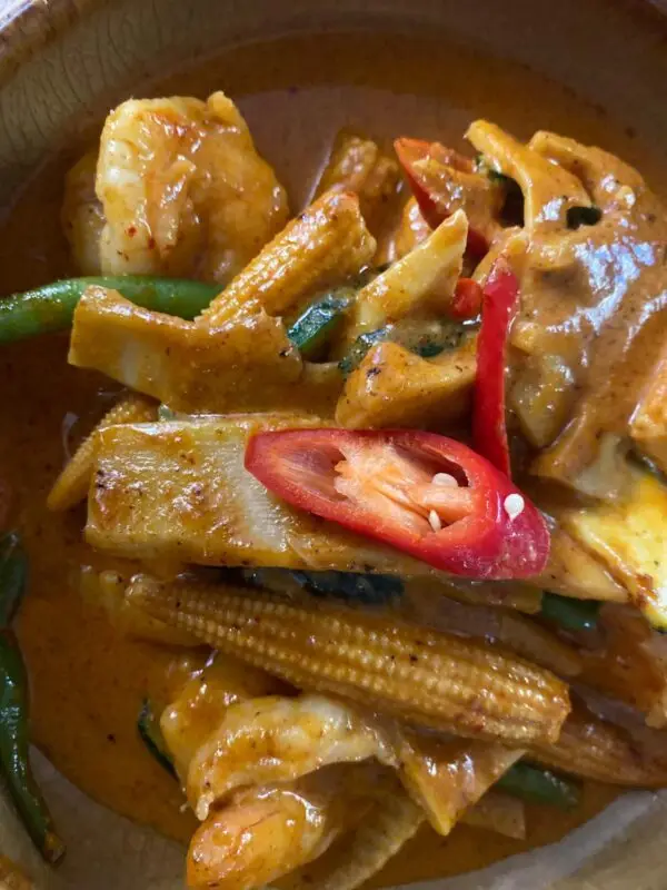053 Rotes Thai-Curry mit Crevetten🌶