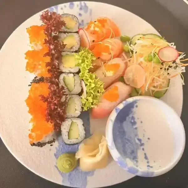 TC2 Gemischete Sushi Platte