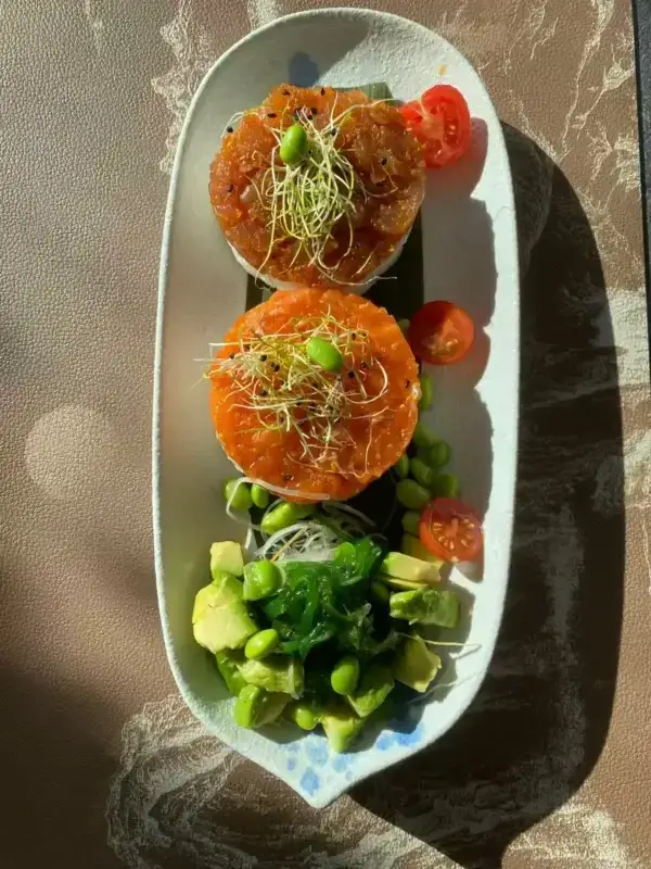 TC6 Lachs & Tuna Tartar mix mit Sushi Reis