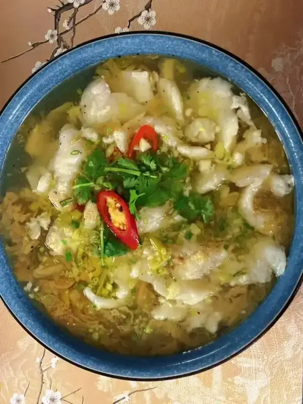 ZC3 Fisch mit eingelegtem Senfkohl