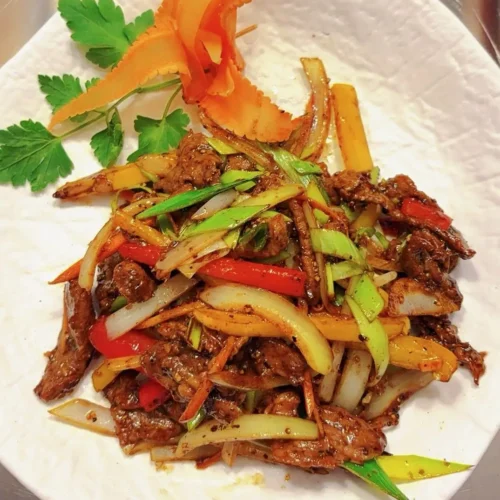 Rind mit schwarzem Pfeffer